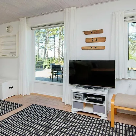 Feriehus 5 Person Holiday In R M *