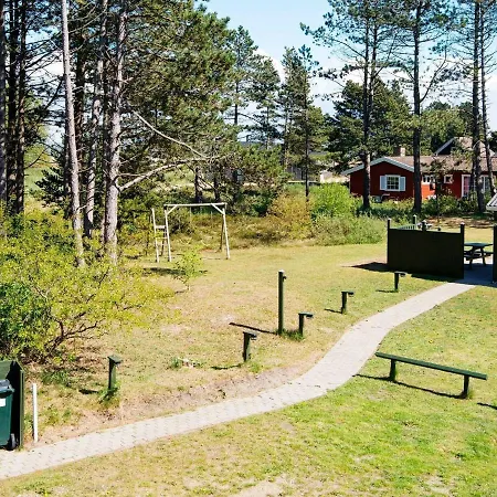5 Person Holiday In R M Feriehus *